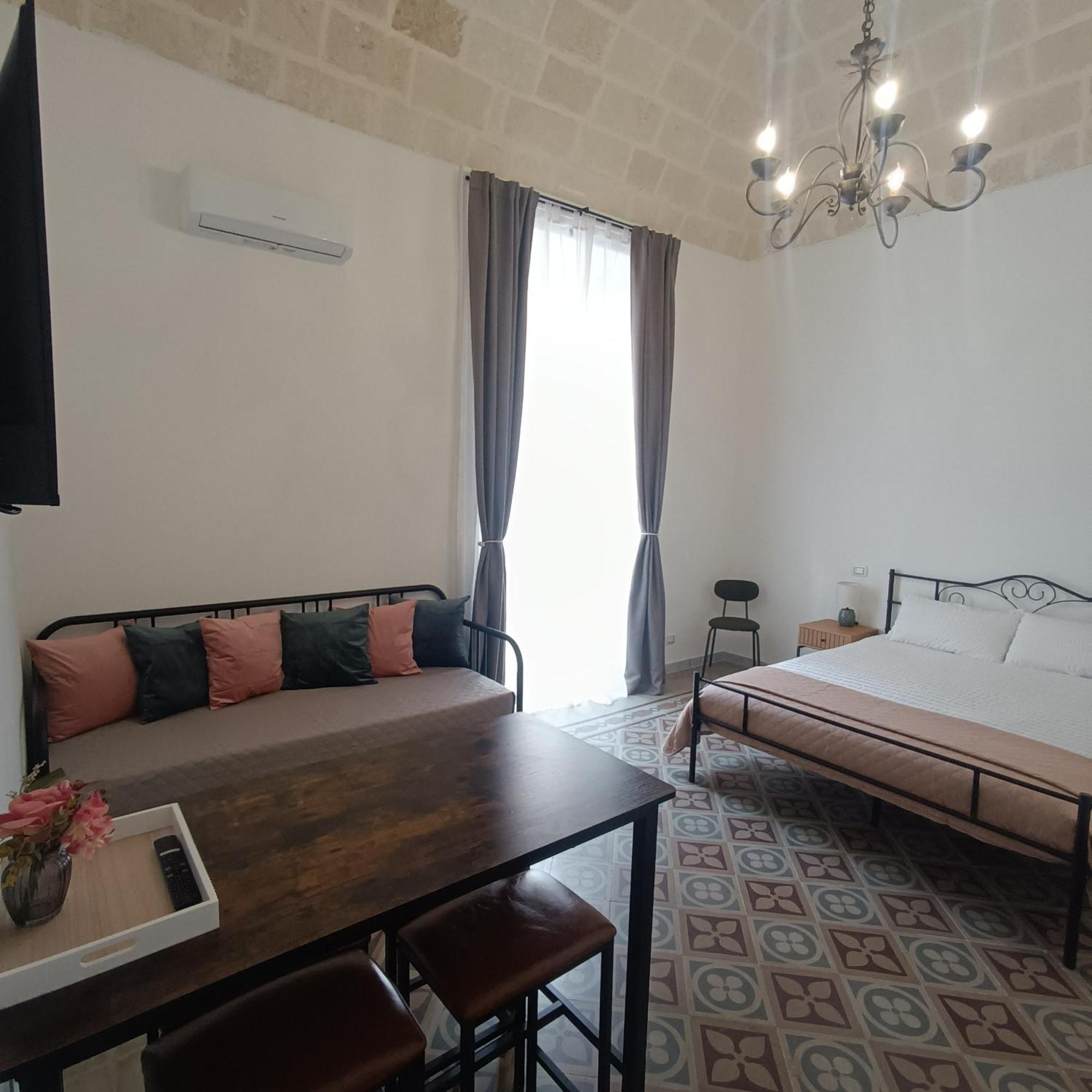 Dimora Tarantina Hotel Taranto Exterior photo