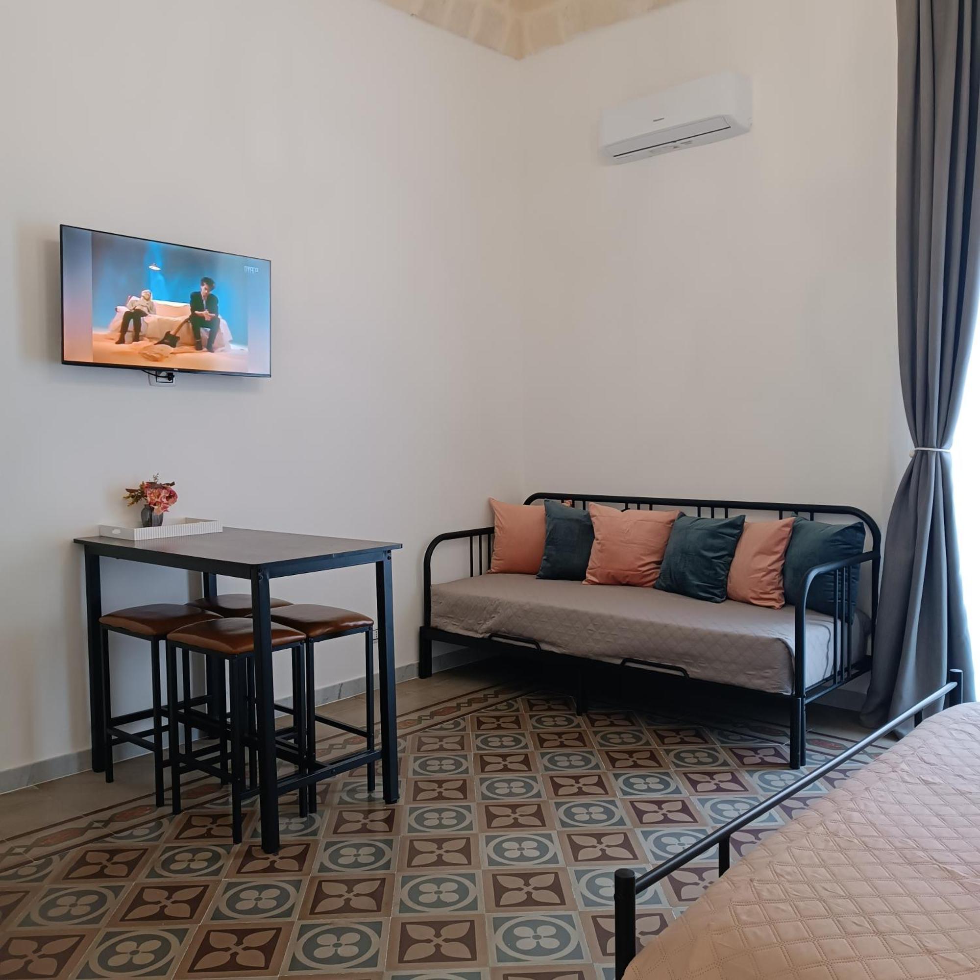 Dimora Tarantina Hotel Taranto Exterior photo